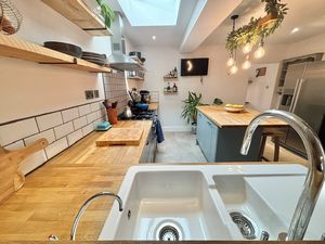 Photo 40- click for photo gallery